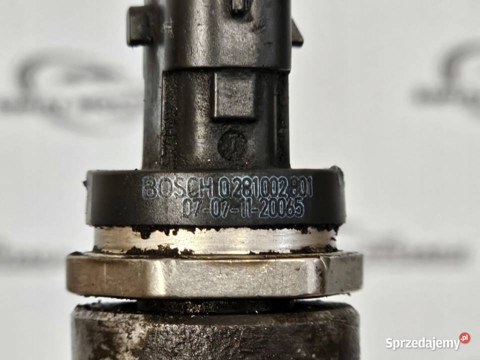 TRAFIC VIVARO 20 DCI M9R786 114 12r listwa Układ paliwowy