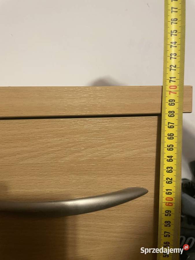 Szafy regały kartotekowe stojące na dokumenty