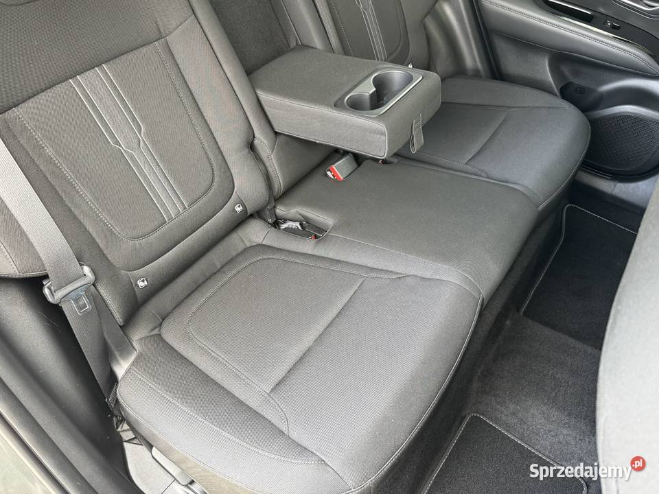 Salon F VAT 23 100 Bezwypadkowy mazowieckie Staroźreby