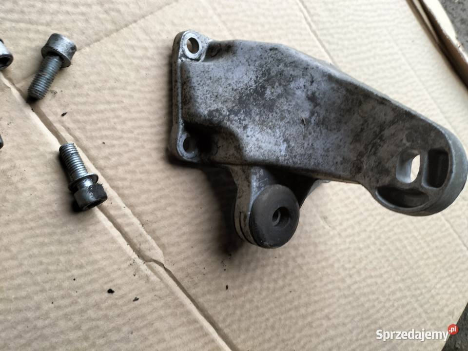 AUDI 80 B4 80B4 19 D TD TDI 853399114 ŁAPA osobowe sprzedam