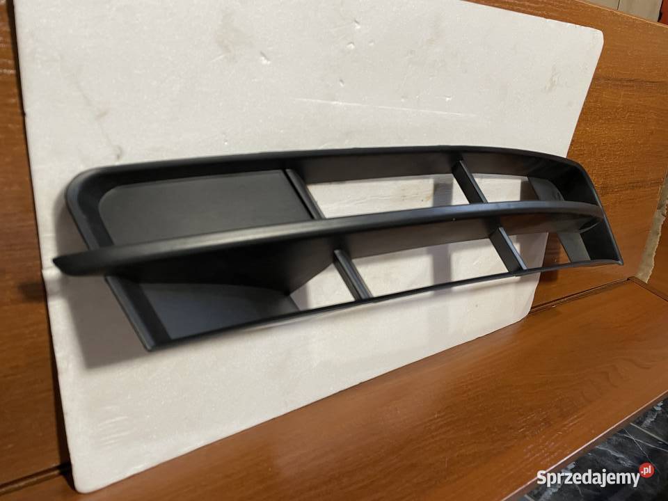 Wlot powietrza w zderzaku AUDI Q7 6502070040918P małopolskie Łazy sprzedam