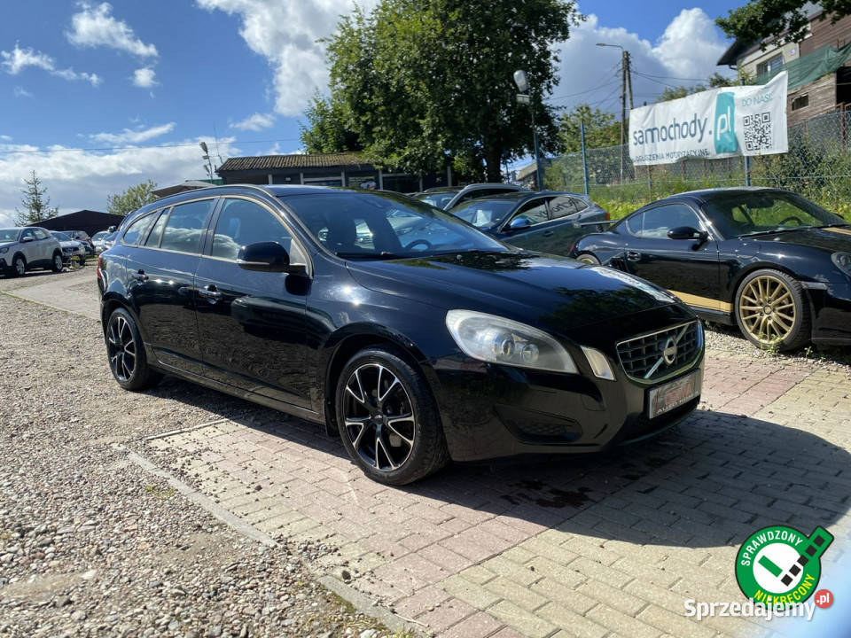 Volvo V60 16T4 180 bi xenon ledy automat full