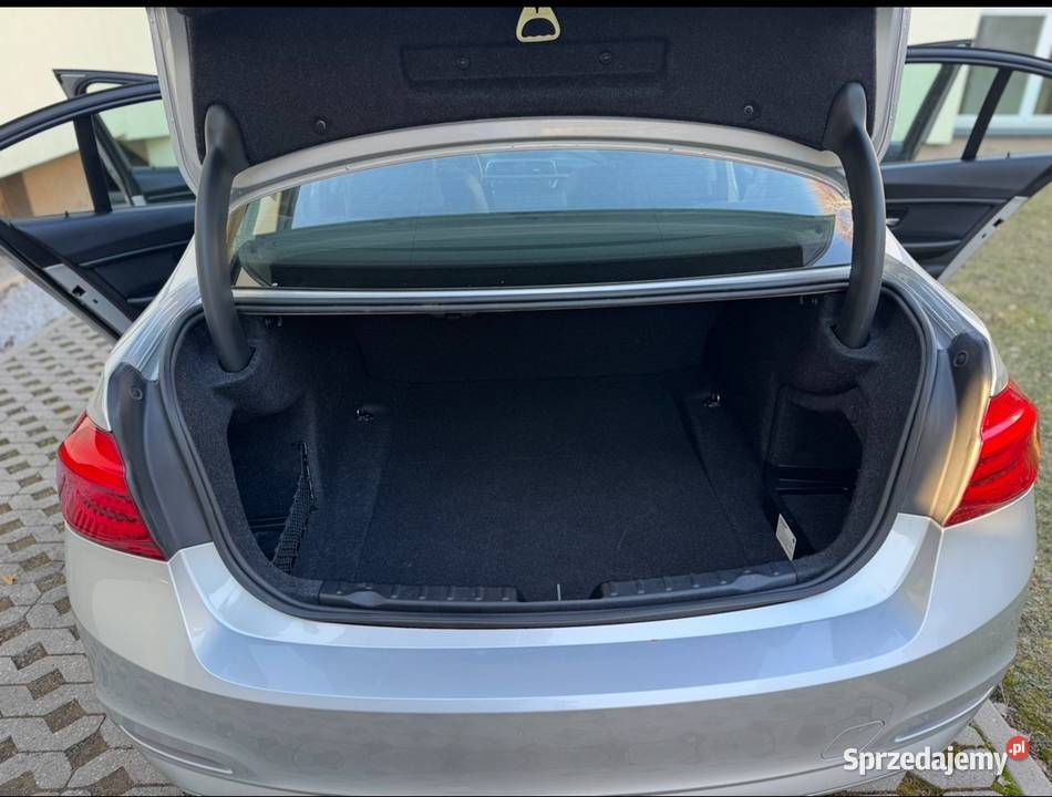 BMW F30 320i automat xDrive zadbany 112000km