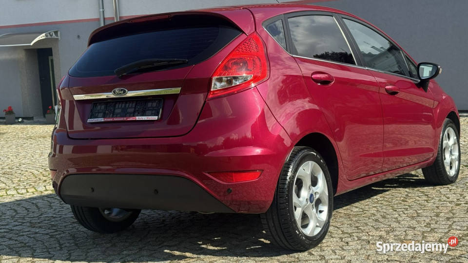Ford Fiesta 125 Benz 82 z Niemiec TITANIUM 90000km Strzegom