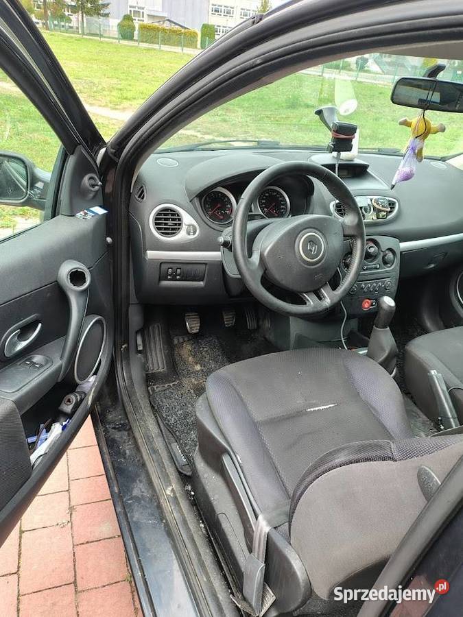 reno clio nieuszkodzony Rudnik nad Sanem