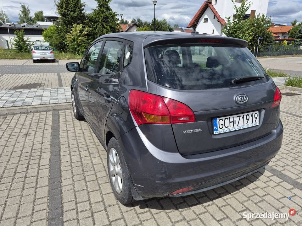 KIA VENGA 16 BENZYNA 2010 142000km Chojnice