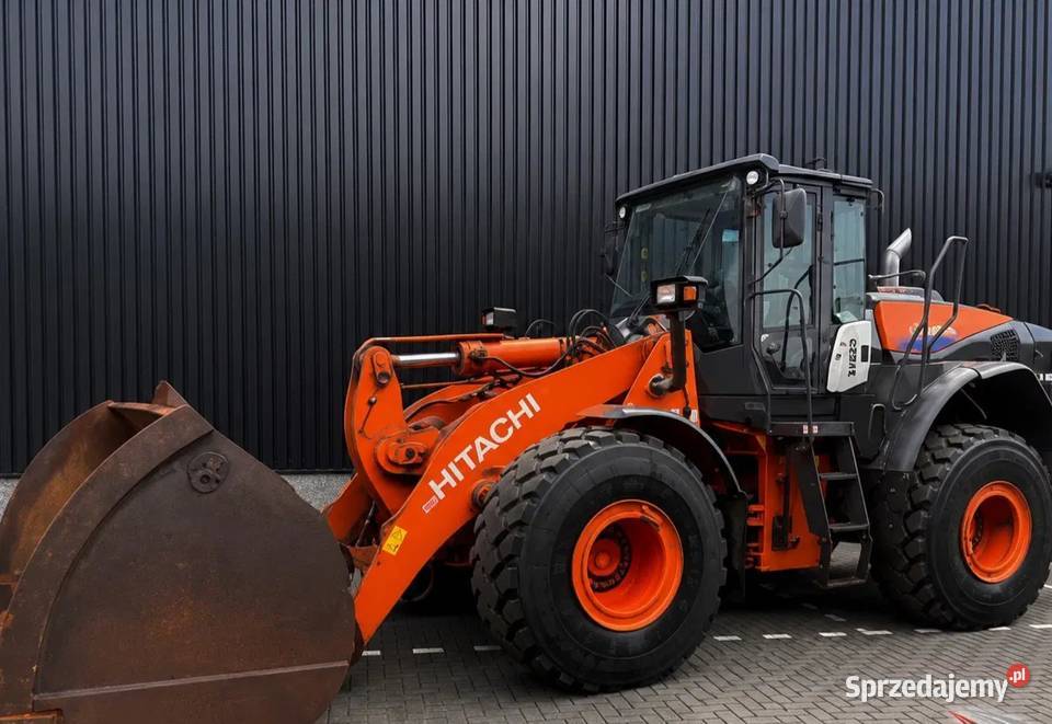 Ladowarka kolowa Hitachi ZX250 Warszawa