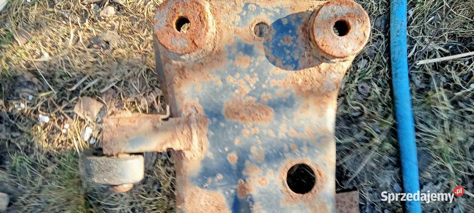 Tylna belka Subaru Forester 2 0 1997 r osobowe