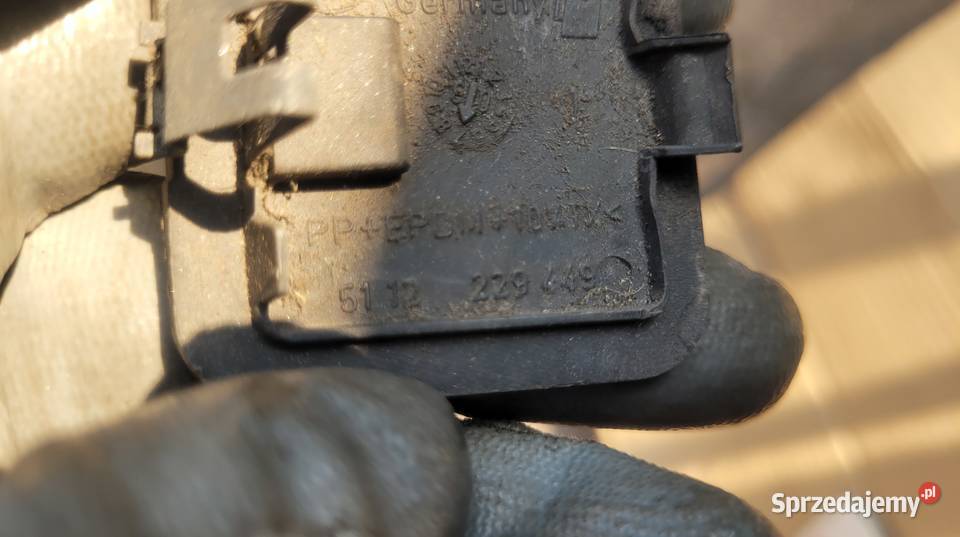 BMW 3 E46 SEDAN ZAŚLEPKA HAKA ZDERZAK TYŁ śląskie Ruda Śląska sprzedam