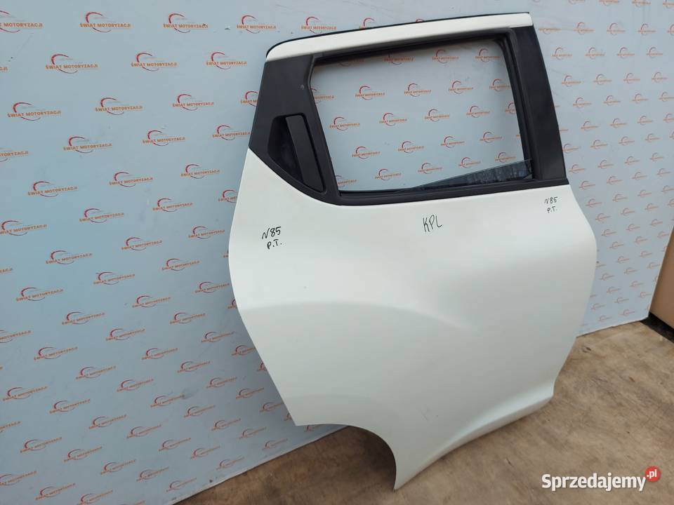 NISSAN JUKE 10r drzwi prawe przód 130 mikronów Drzwi Kielce sprzedam
