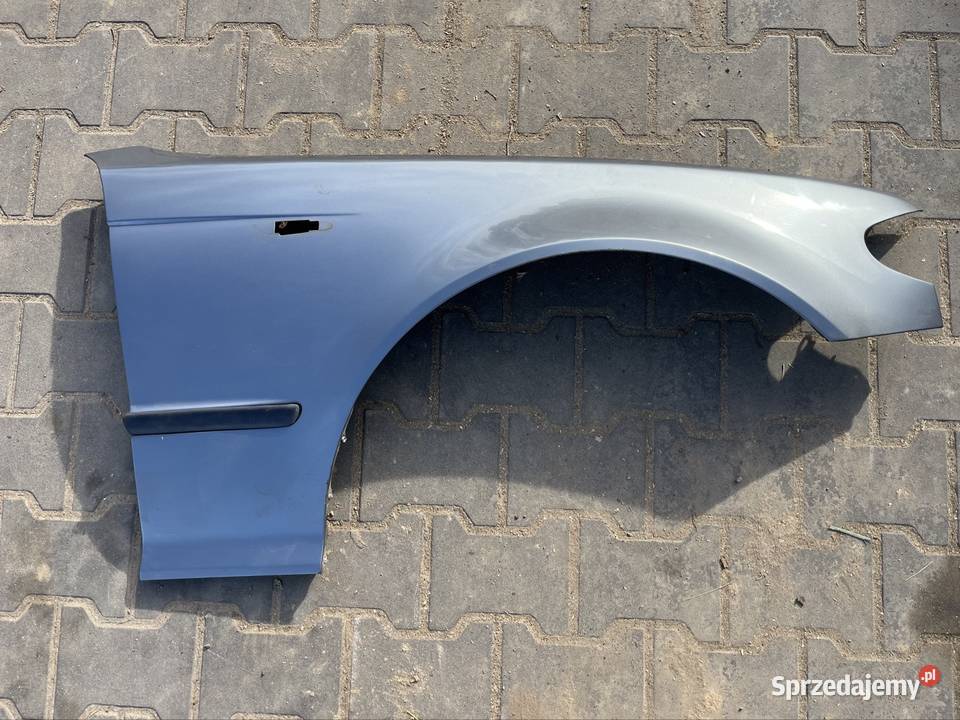 Błotniki e46 polift stan Rok produkcji 2004 Kraków