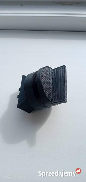 Zapięcie do maski Massey Ferguson Zgierz