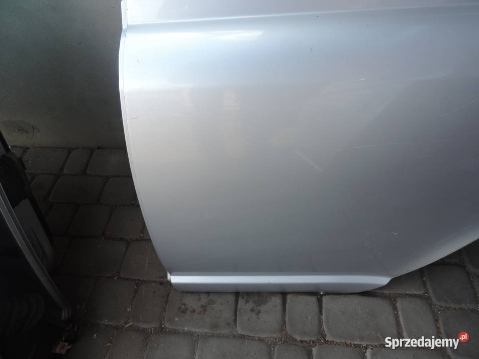 DRZWI TYLNE LEWE TOYOTA YARIS I HB FL 1E7 małopolskie