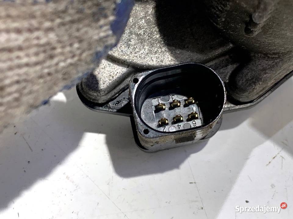 PRZEPUSTNICA SKODA YETI 03C133062T 14 122 0917