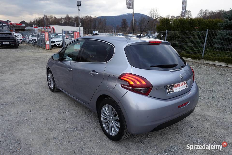 PEUGEOT 208 12T 110 LIFT AUTOMAT NAWIGACJA BEZ poduszka powietrzna śląskie Buczkowice