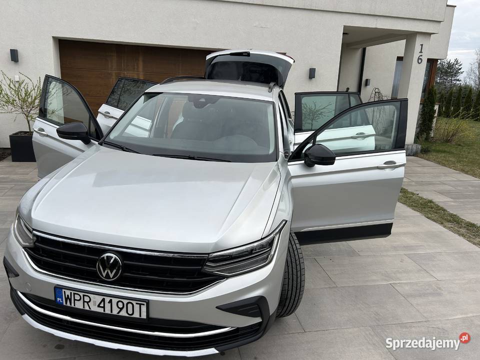 VW Tiguan bezwypadekl przebzaledwie 6 1500cm3 Nadarzyn