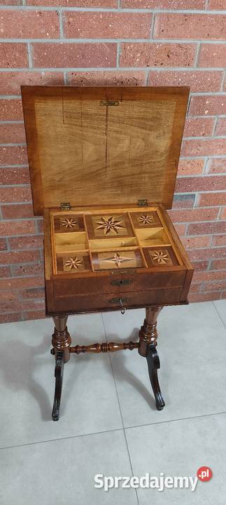 Piękny stolik niciak eklektyczny antyk Łagów sprzedam