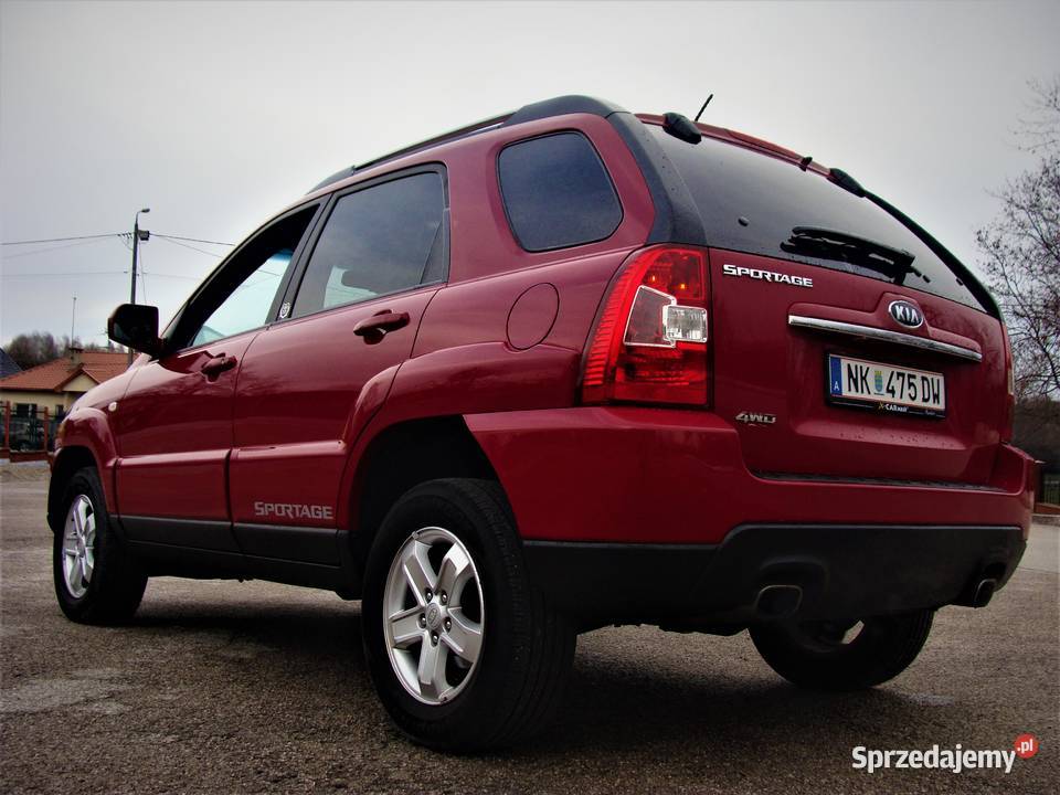 Kia Sportage 20 141 benzyna 4WD sprowadzony 4x4 klimatyzacja Radom