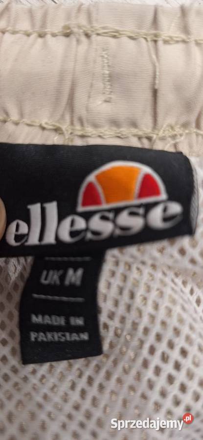 szortykrótkie spodenki z siatką Ellesse rM Rozmiar M Tarnów sprzedam