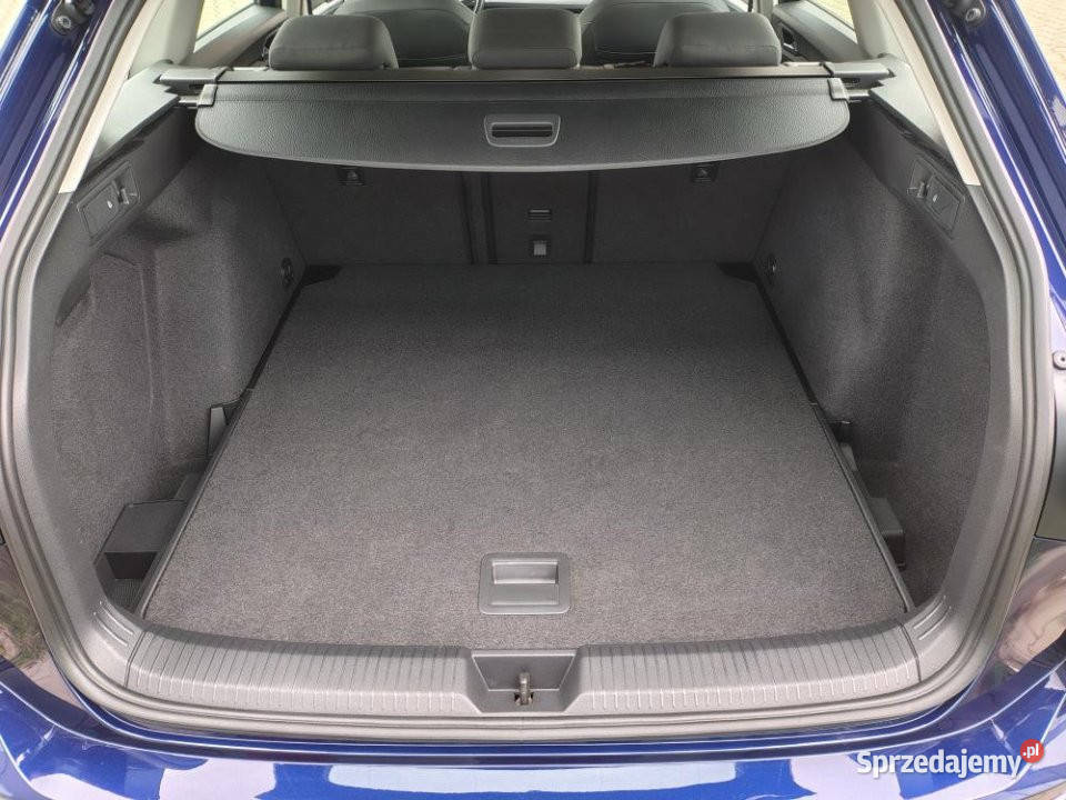 Volkswagen Golf 2023r 20 TDI FV23 Salon Serwis sprzedam