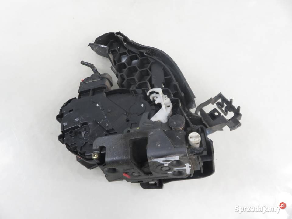 ZAMEK PRAWY TYLNY VOLVO V50 30753674