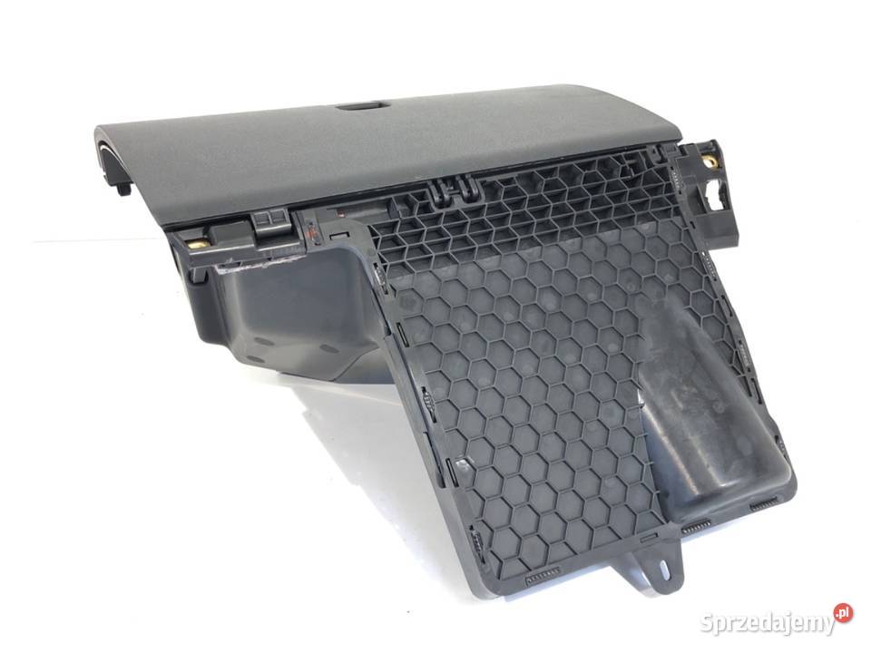 SCHOWEK PASAŻERA SKODA FABIA III Hatchback podkarpackie