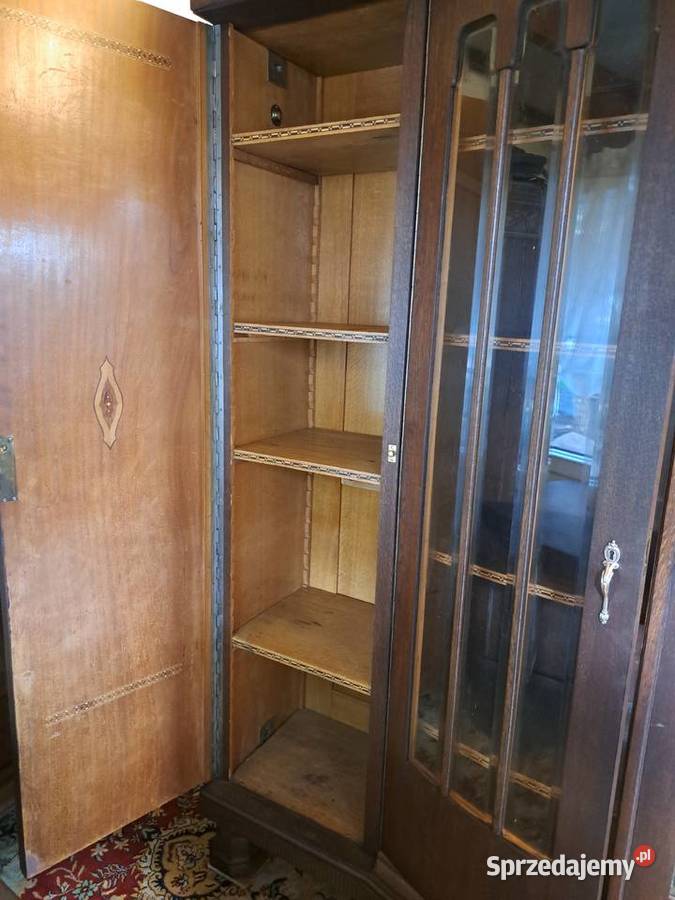 ładna pojemna biblioteka secesja