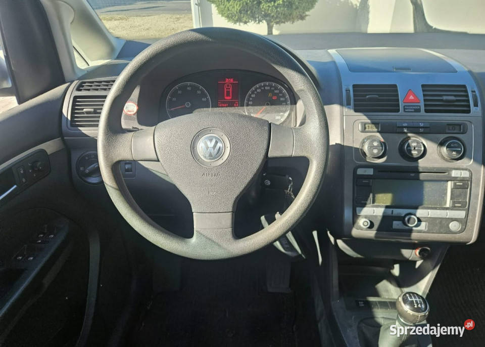 Volkswagen Touran 0708r 1 Właściciel BBS ASR (kontrola trakcji) Śrem sprzedam