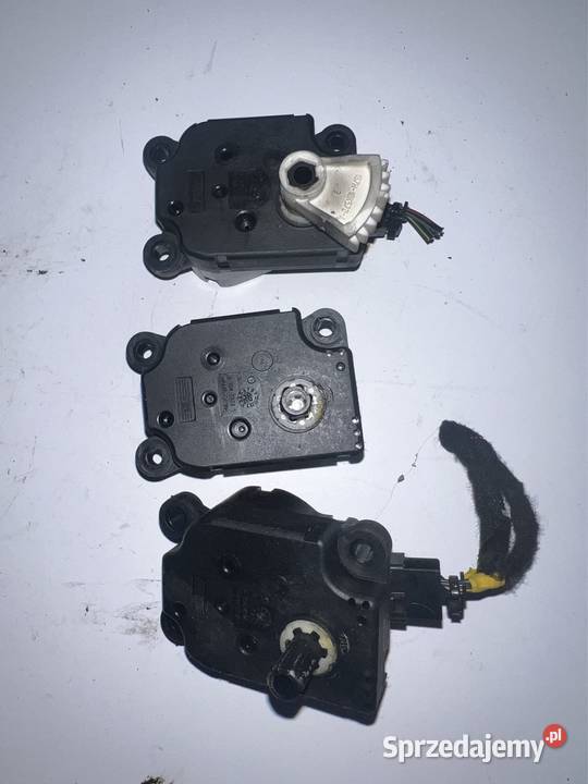 Silniczek nagrzewnicy Ford Mondeo MK3 Nagrzewnice Ostrzeszów