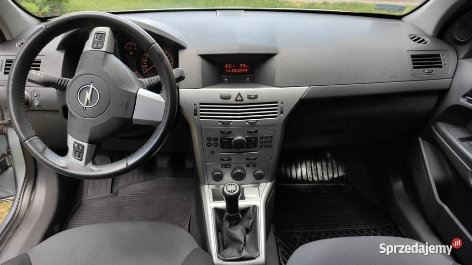 Opel Astra H 16 Benzyna zadbana bezwypadkowa manualna Motoryzacja Warszawa