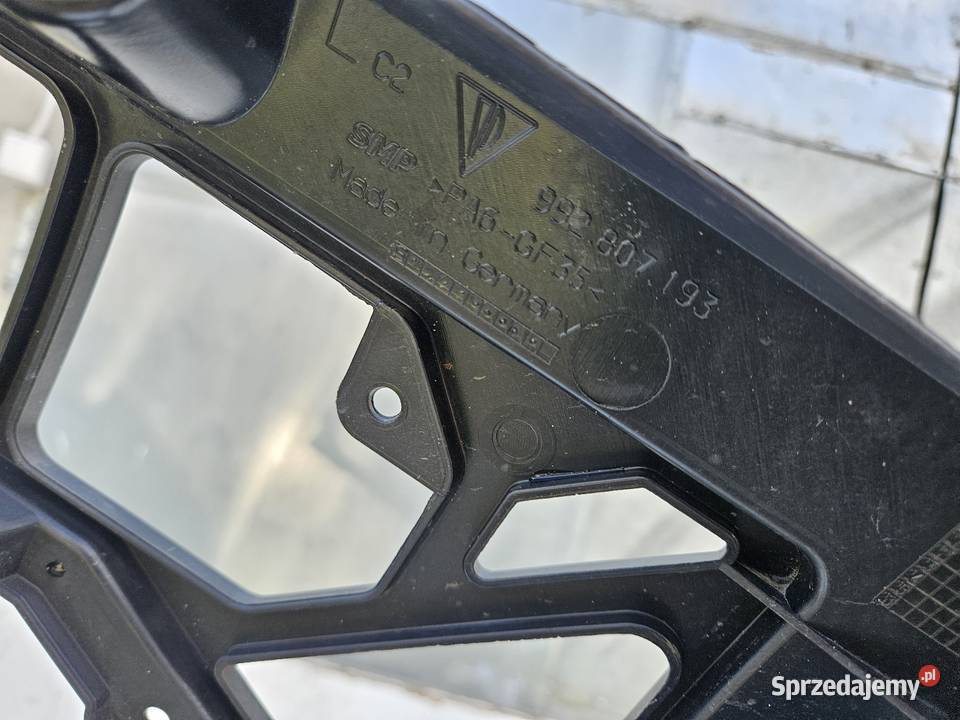 PORSCHE 911 992 ŚLIZG LEWY ZDERZAKA TYŁ Międzychód