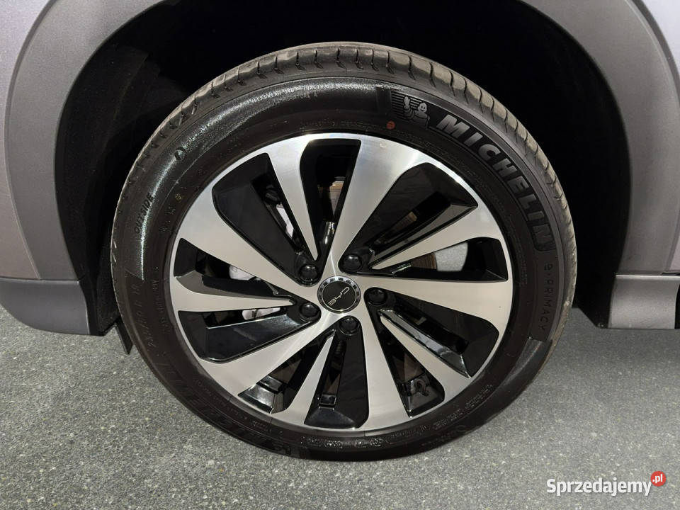 BYD Seal U VAT 23 DMi Design 15 PHEV 324 automat nieuszkodzony Seal U Myślenice sprzedam