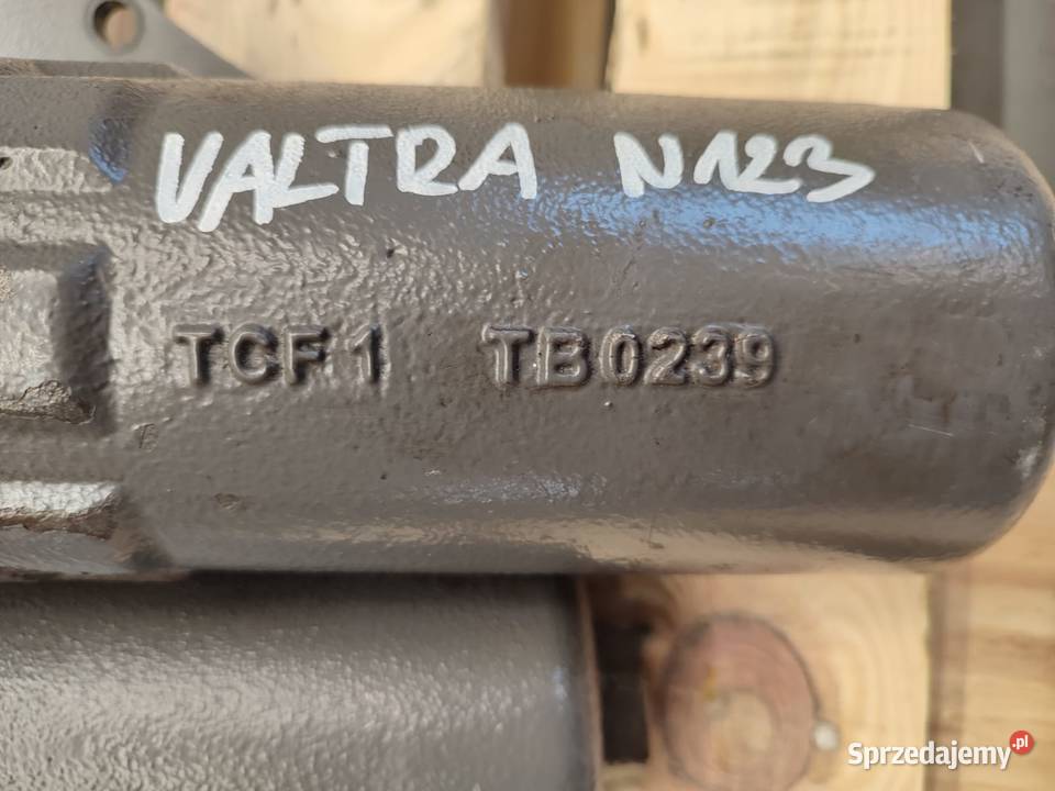 Podstawa filtra oleju TB0236 Valtra N123 Wilkowo