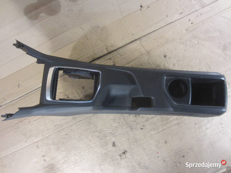 Tunel środkowy Peugeot 308 2013 HB Szczecin