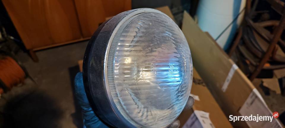 Stary reflektor samochodowy OPEL Stalowa Wola
