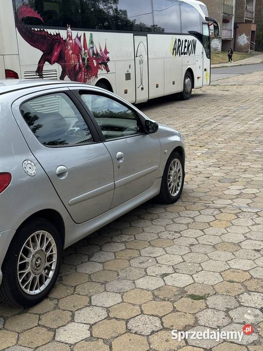 Sprzedam Peugot 206 16 2005r benzyna łódzkie Piotrków Trybunalski