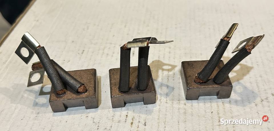 NOWE szczotki rozrusznika R11 do Ursusa C330 Warszawa