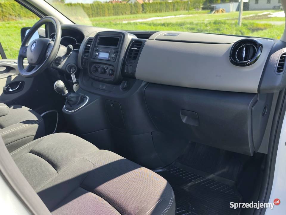 Renault Trafic manualna Trafic Kostarowce sprzedam