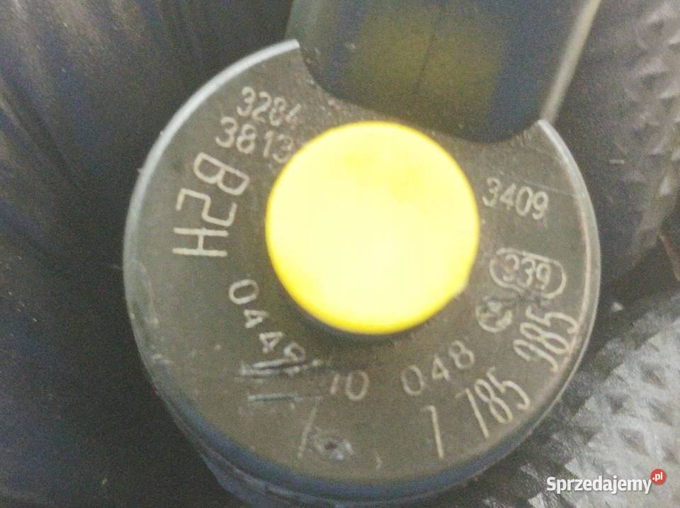 WTRYSKIWACZ 0445110048 7785985 25 D M57 Bmw