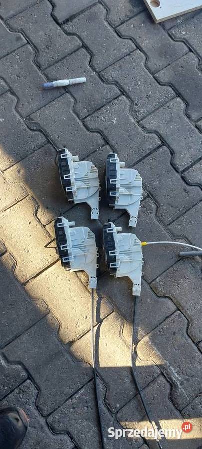 Zamek drzwi MERCEDES SPRINTER VW CRAFTER Szczecin