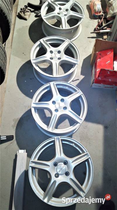 FELGI FIATALFALANCIAR164x98ET26Fi 566 Radomsko sprzedam
