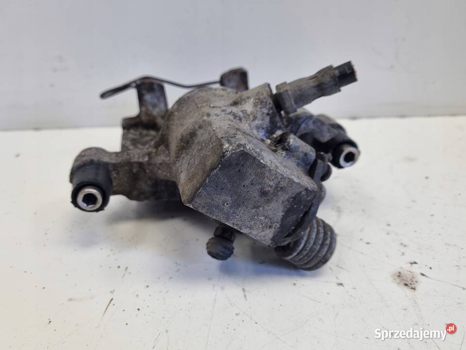 Volvo V40 II TYLNY ZACISK HAMULCOWY prawy tył Chełm sprzedam