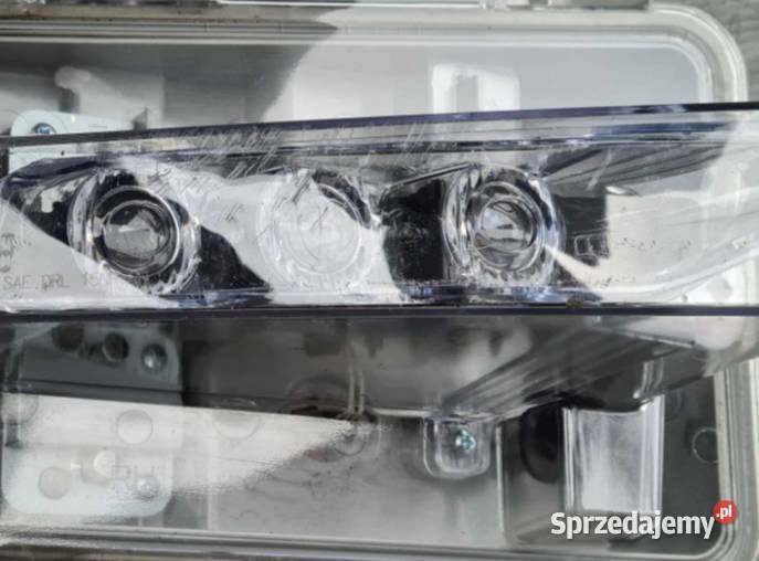 LINCOLN Navigator Lampa Prawa Migacz Motoryzacja Częstochowa