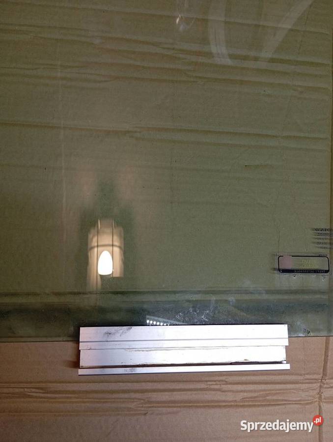 Szyba prawy przód Volvo S60 osobowe Motoryzacja Szczecin