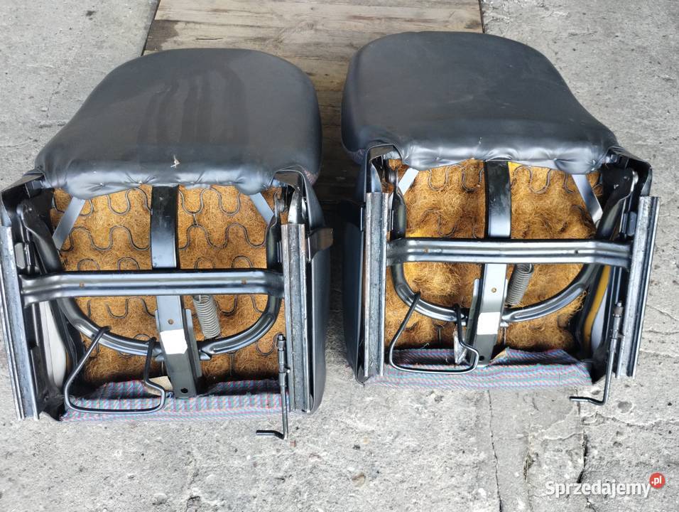 Fiat 126p Maluch Inter Groclin Fotele kanapa Krzepice