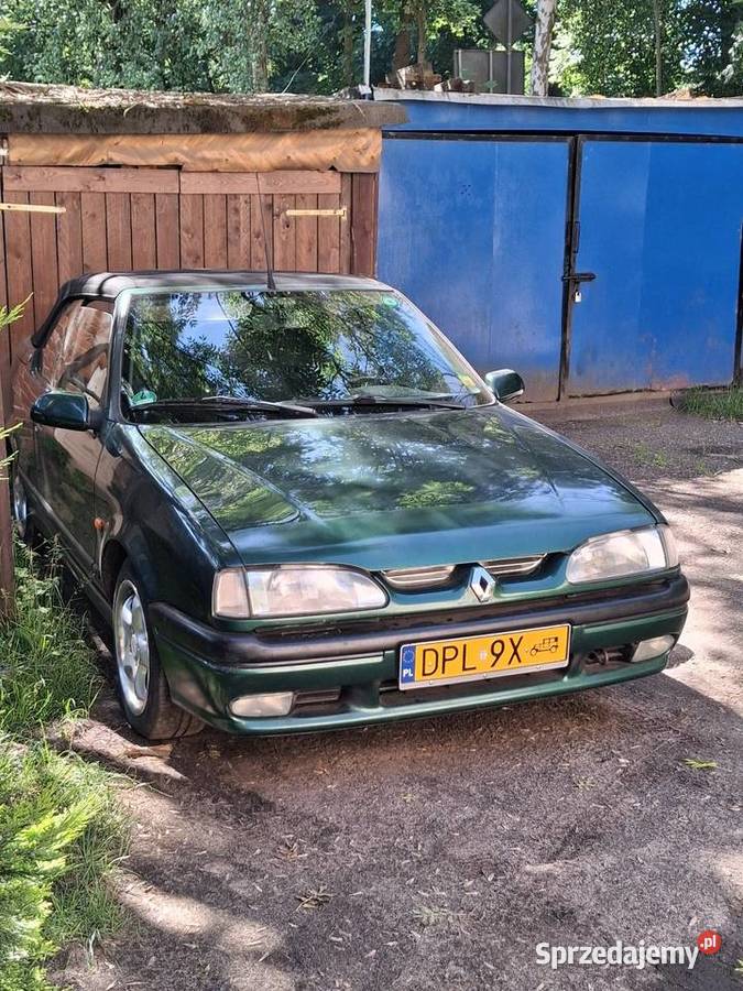 Renault 19 cabriolet CD Chocianów