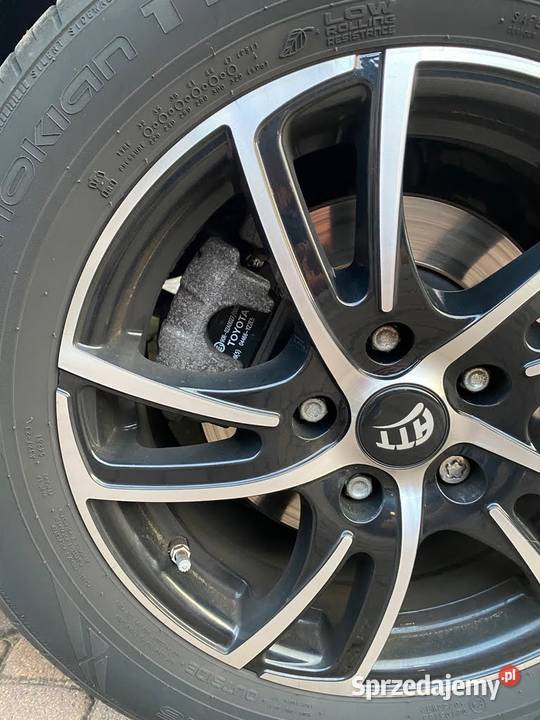 Toyota Avensis Toyota Avensis 16 Active Salon Avensis Avensis łódzkie Bełchatów