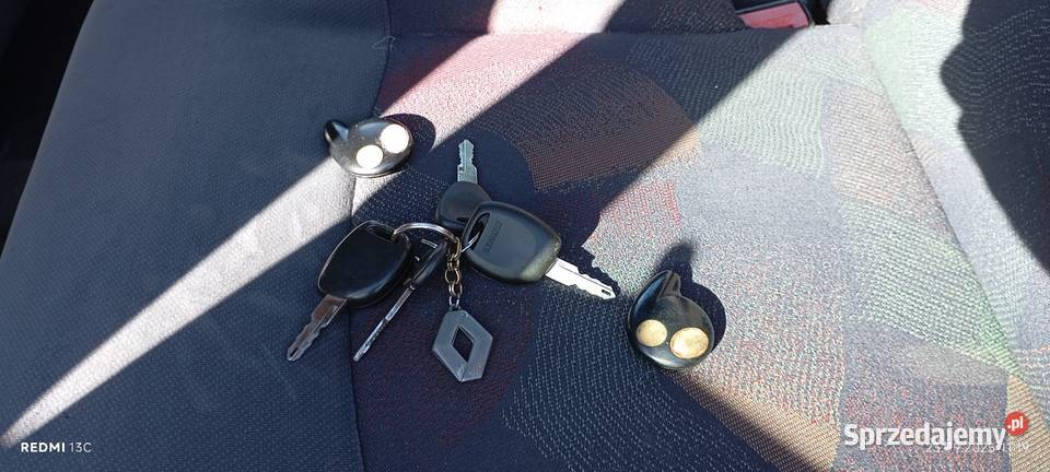 Renault Clio 12 benzyna czarne tablice2 1171cm3 kujawsko-pomorskie Wałdowo Szlacheckie