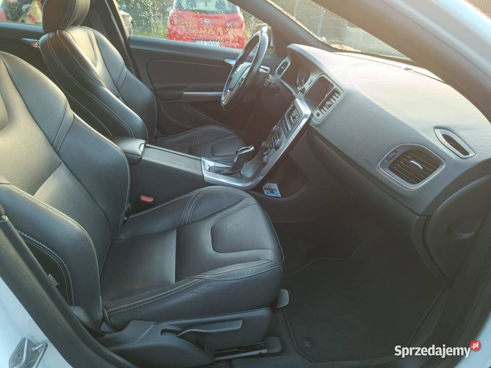 Volvo V60 I Kombi Facelifting 20 D2 DRIVEE 120 centralny zamek Sanok