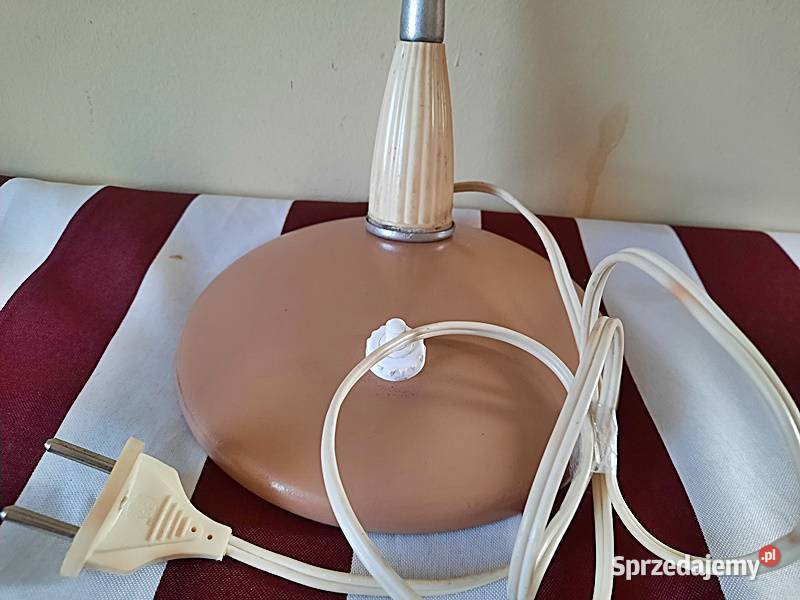 Lampa na biurko z lat PRL Ostrów Wielkopolski